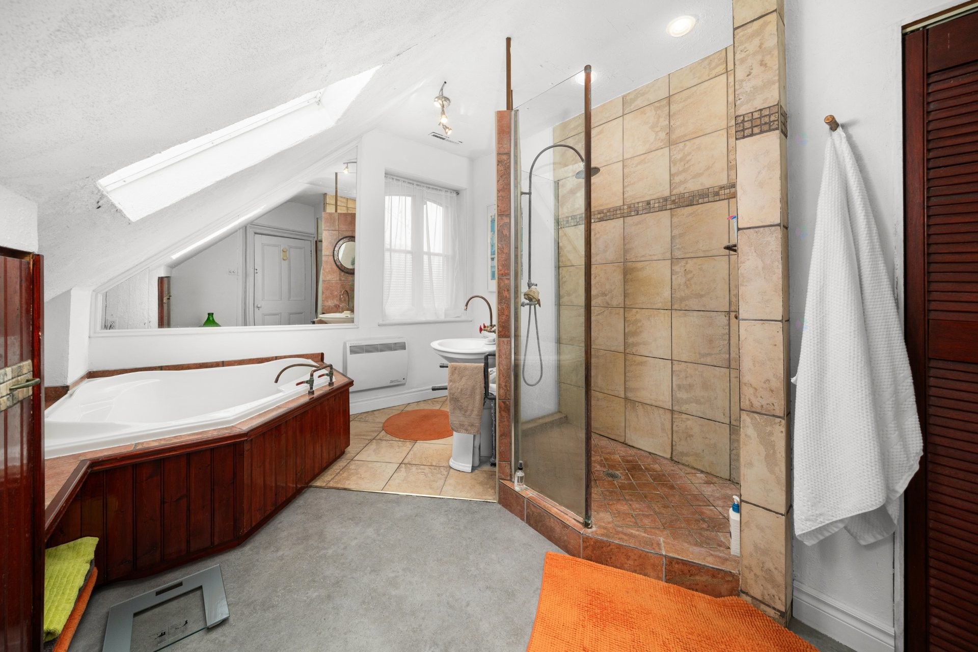 









8865


Rg St-Vincent

,
Mirabel,




QC
J7N2W5

