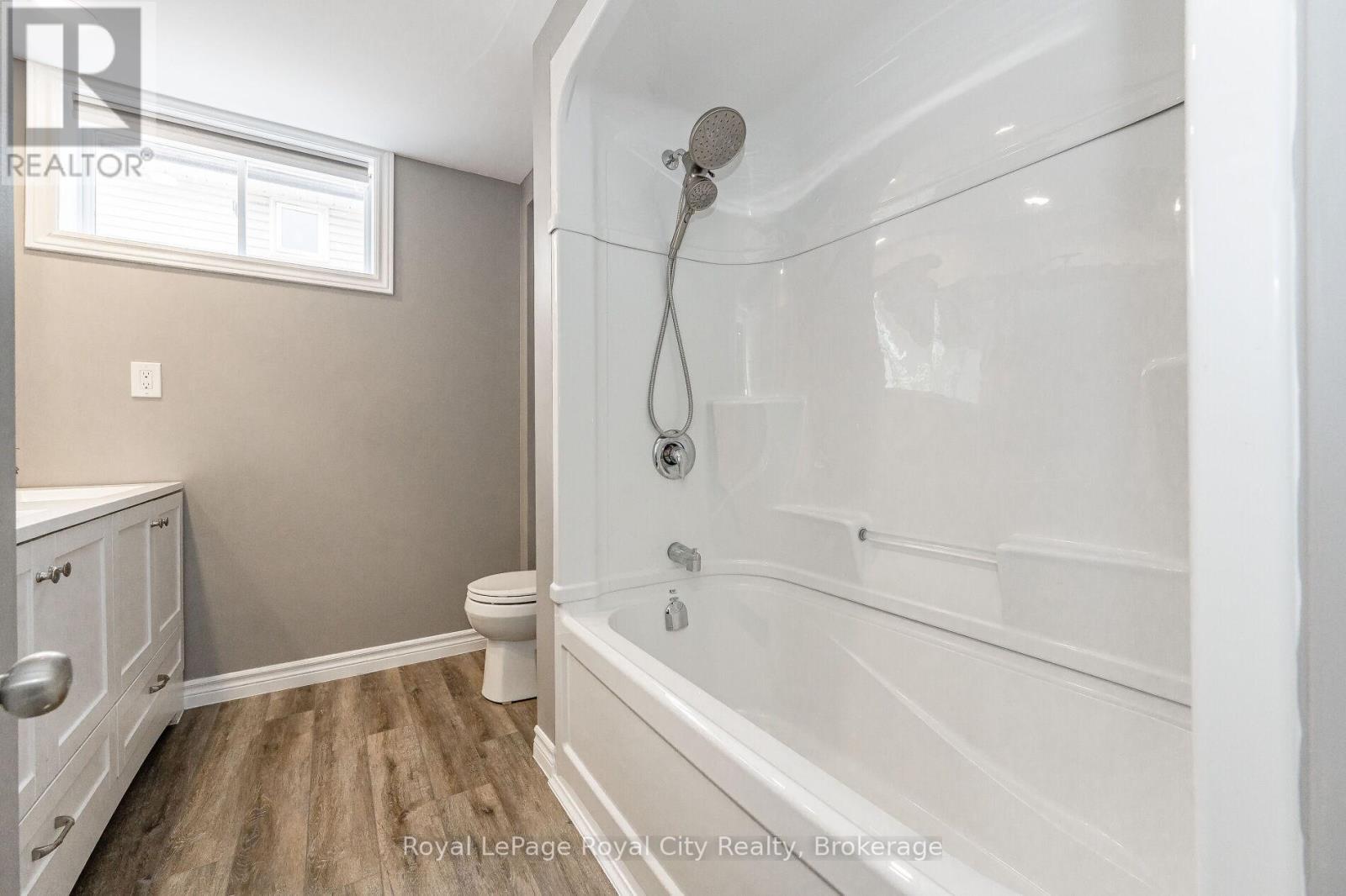 












161 HADATI ROAD

,
Guelph (Grange Road),




Ontario
N1E6N3

