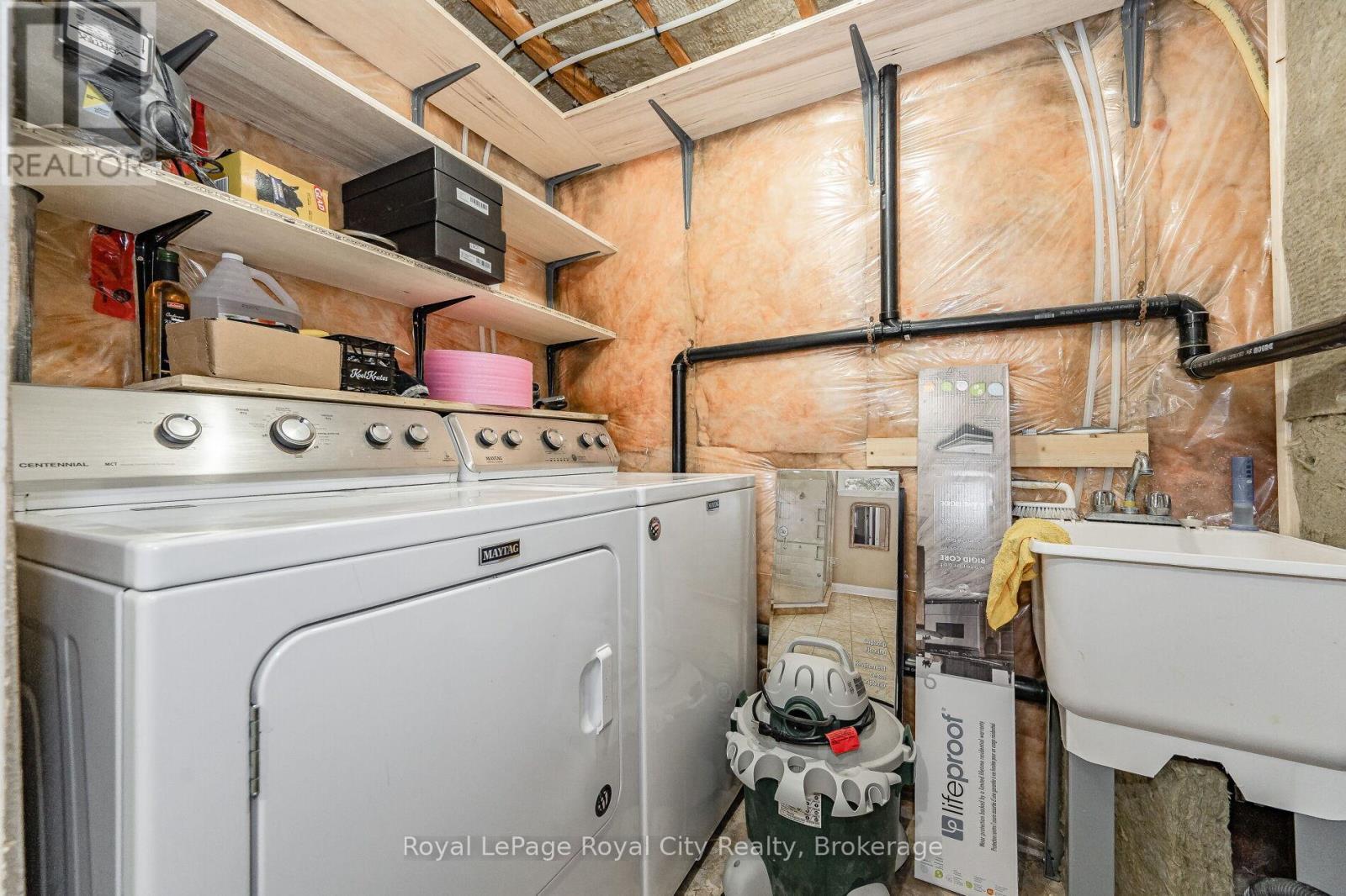 












161 HADATI ROAD

,
Guelph (Grange Road),




Ontario
N1E6N3

