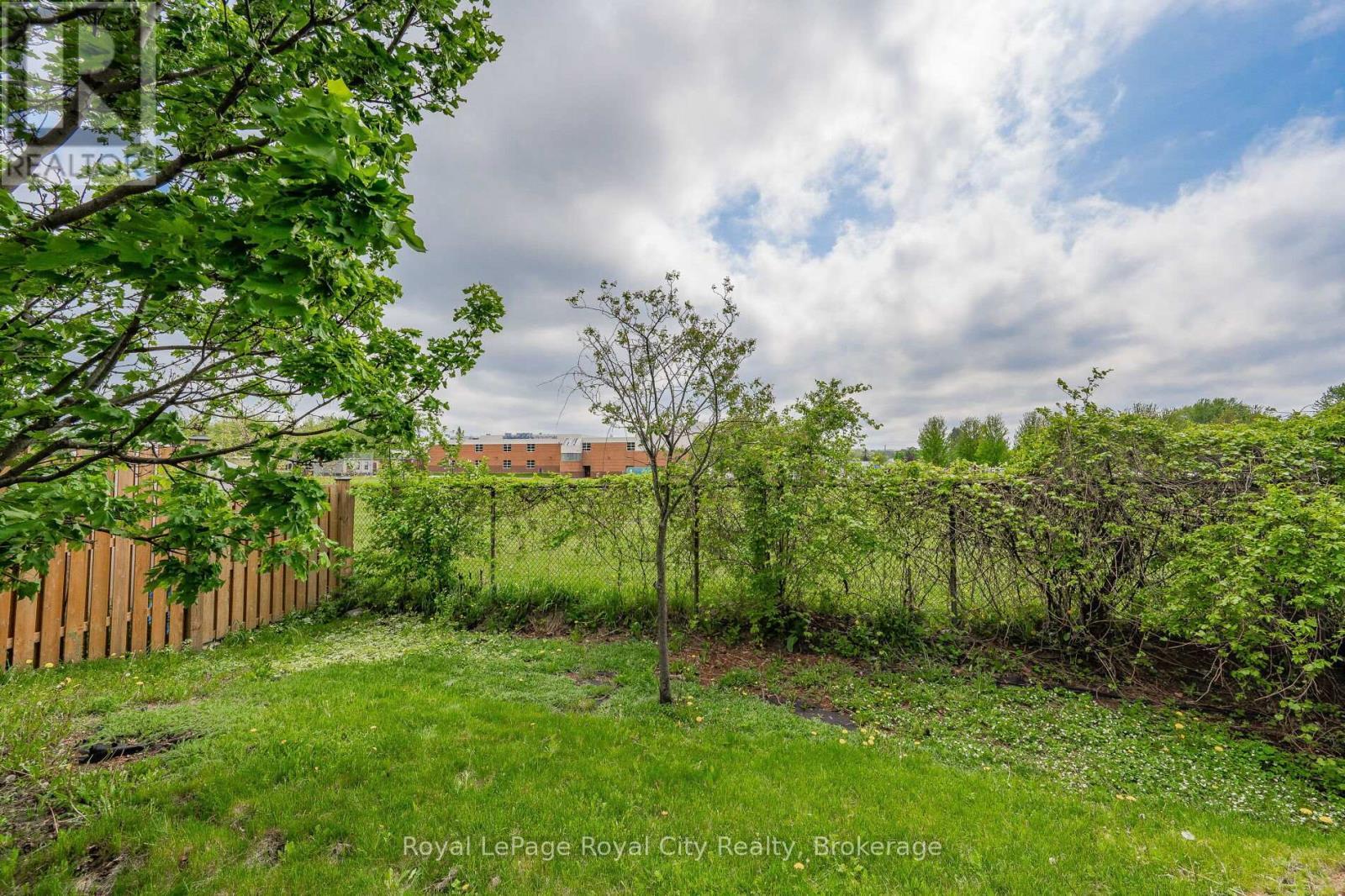 












161 HADATI ROAD

,
Guelph (Grange Road),




Ontario
N1E6N3

