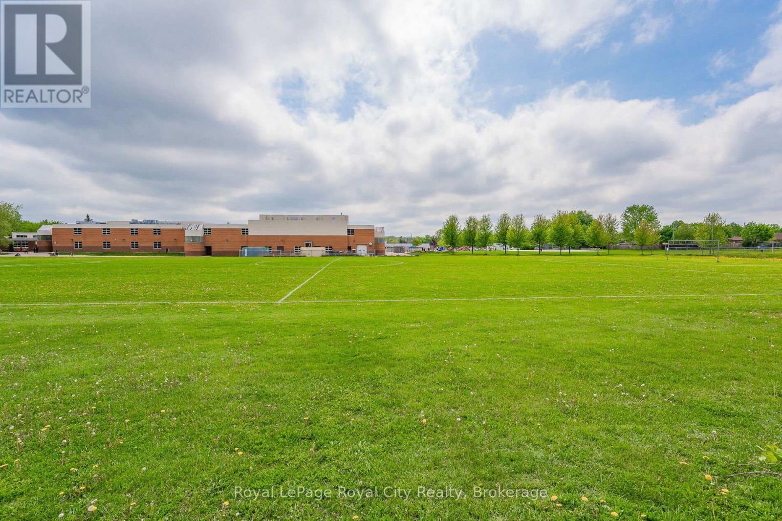 












161 HADATI ROAD

,
Guelph (Grange Road),




Ontario
N1E6N3


