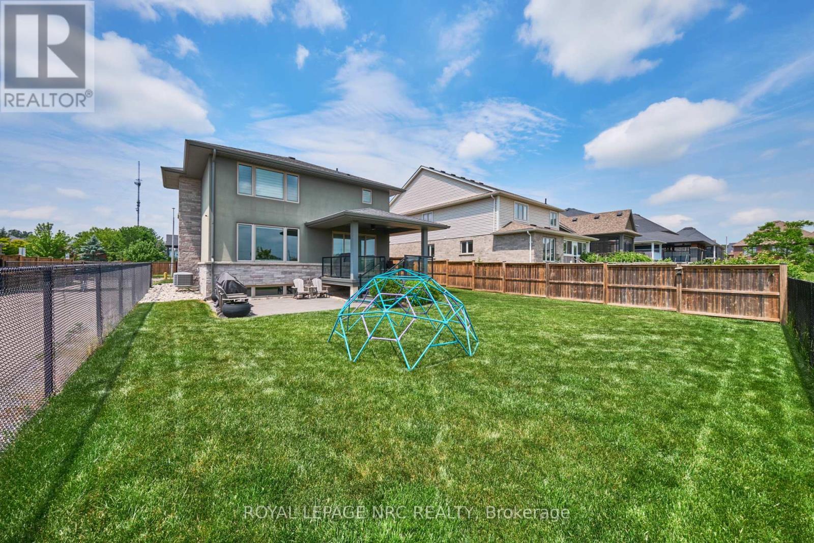 












80 DAYS AVENUE

,
Thorold (Hurricane/Merrittville),




Ontario
L2V0E6

