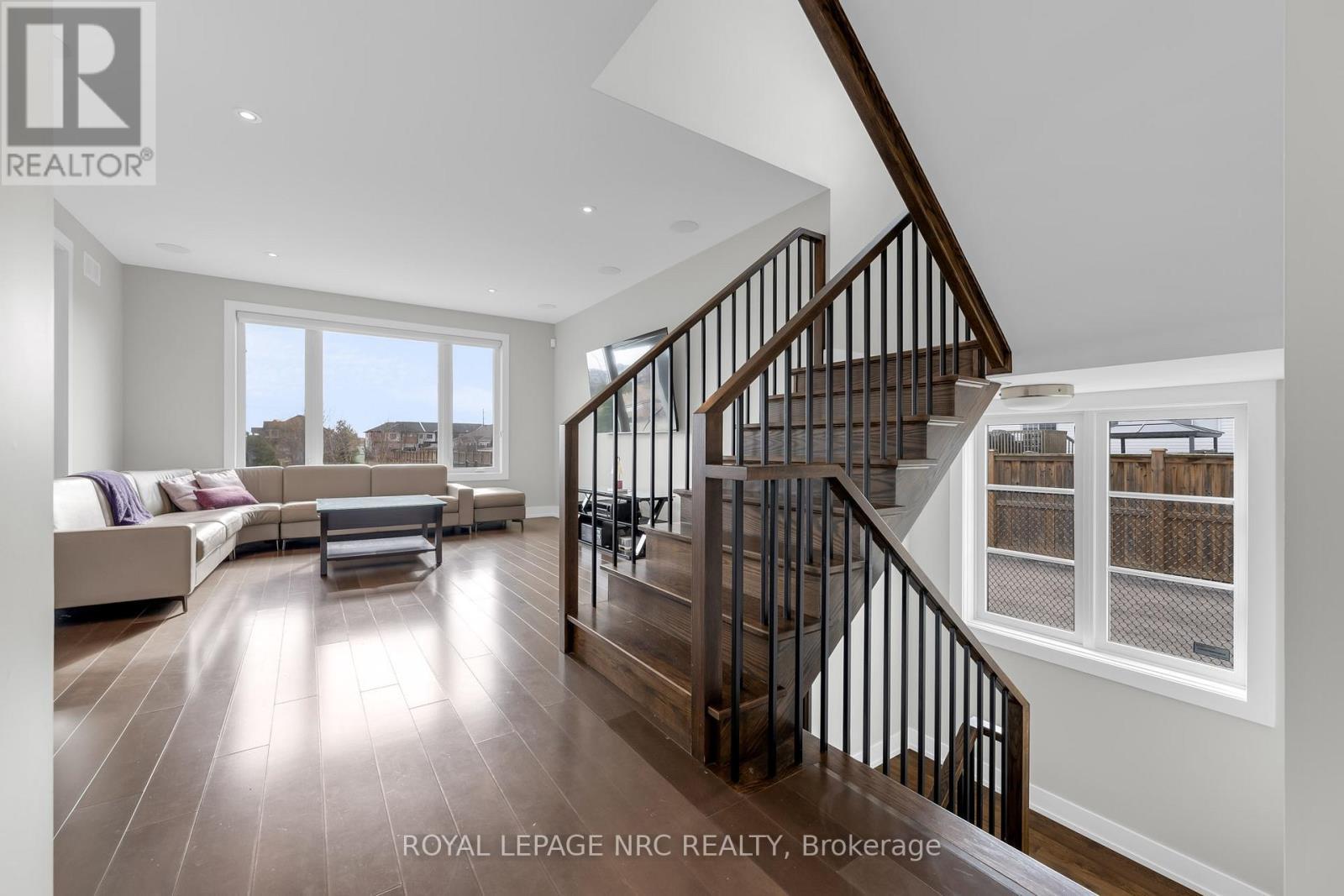 












80 DAYS AVENUE

,
Thorold (Hurricane/Merrittville),




Ontario
L2V0E6

