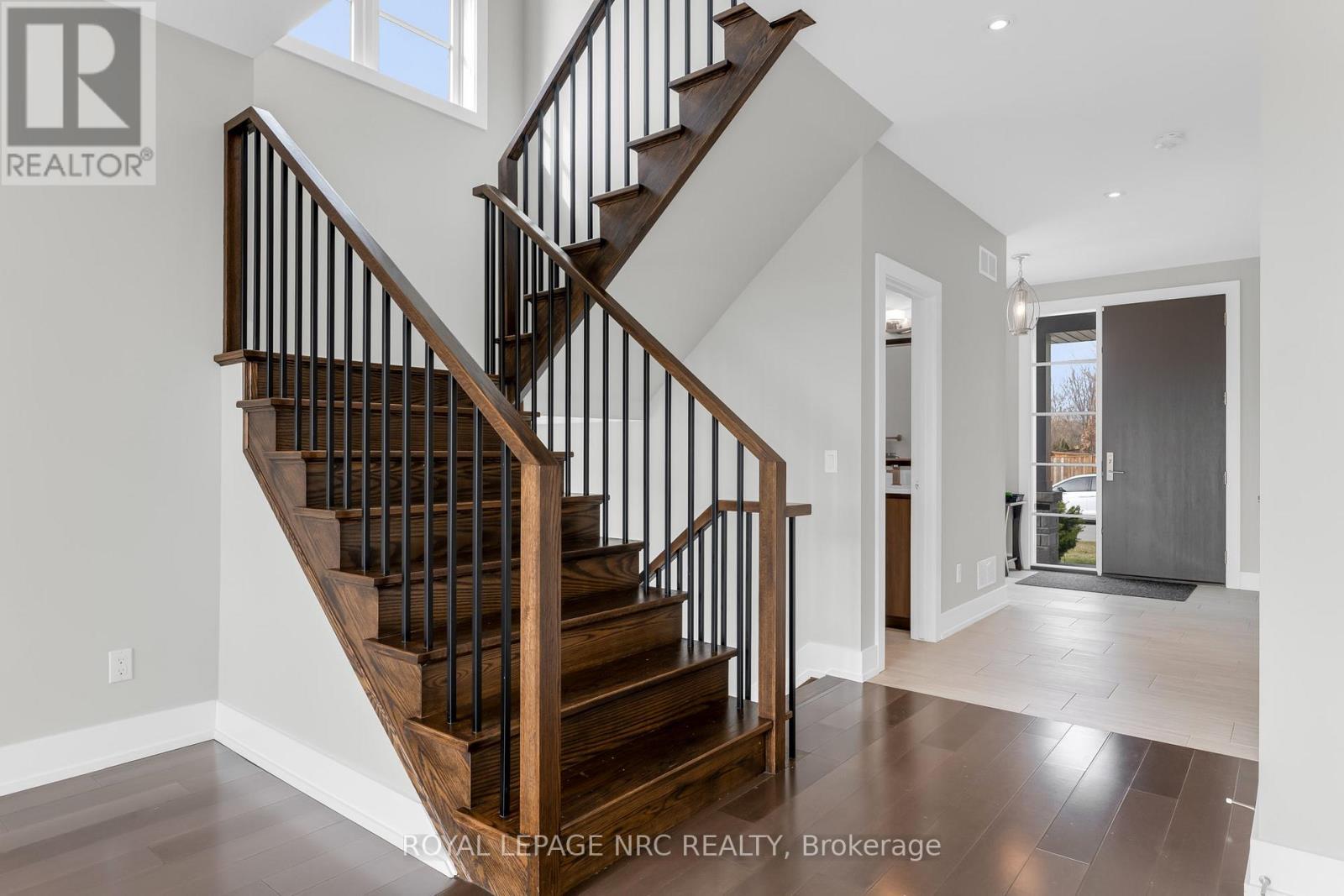 












80 DAYS AVENUE

,
Thorold (Hurricane/Merrittville),




Ontario
L2V0E6

