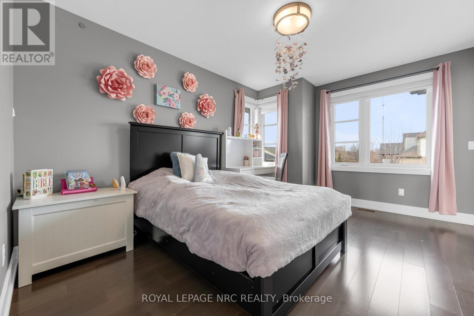 












80 DAYS AVENUE

,
Thorold (Hurricane/Merrittville),




Ontario
L2V0E6

