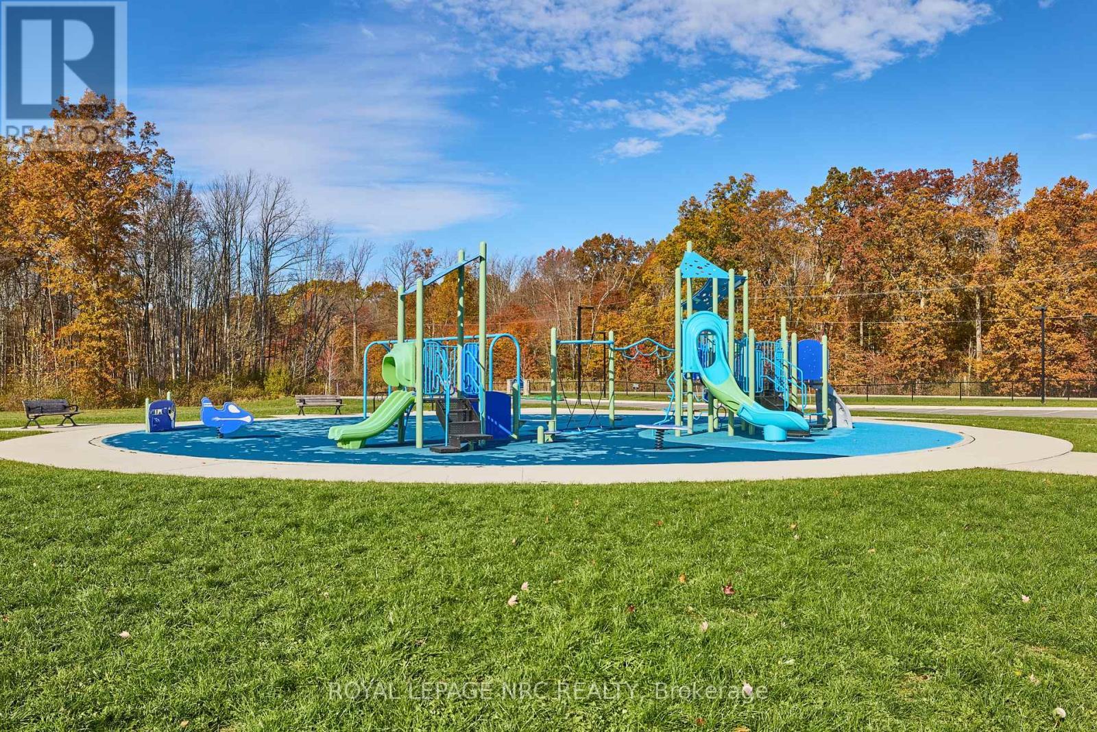 












80 DAYS AVENUE

,
Thorold (Hurricane/Merrittville),




Ontario
L2V0E6

