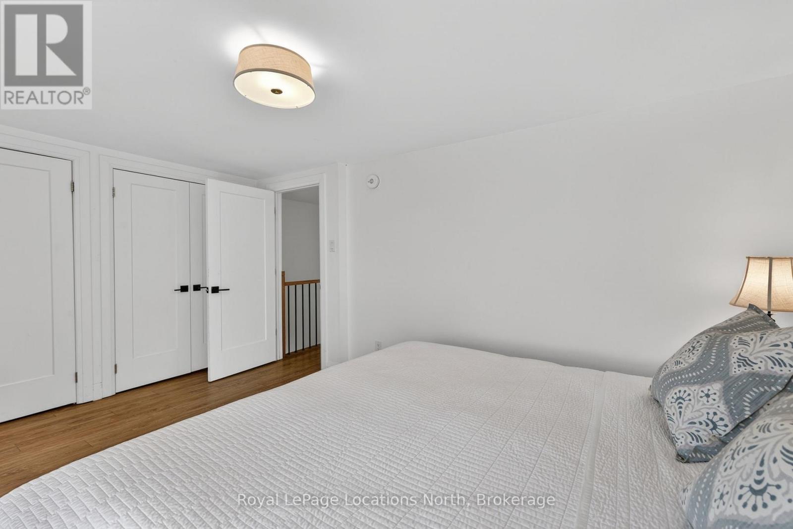 












363-361 CEDAR STREET

,
Collingwood,




Ontario
L9Y3B2


