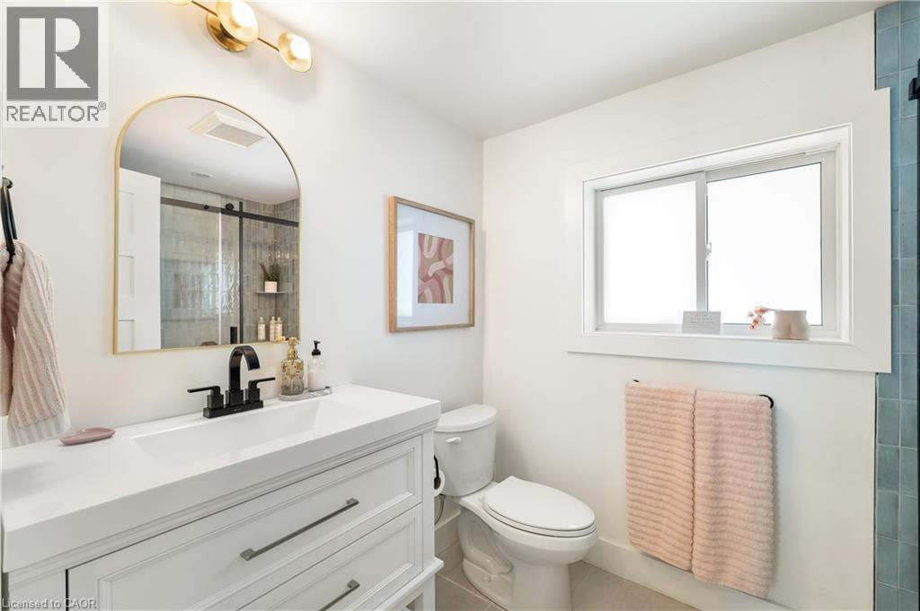 












194 WILES Lane

,
Grey Highlands,




Ontario
N0C1E0

