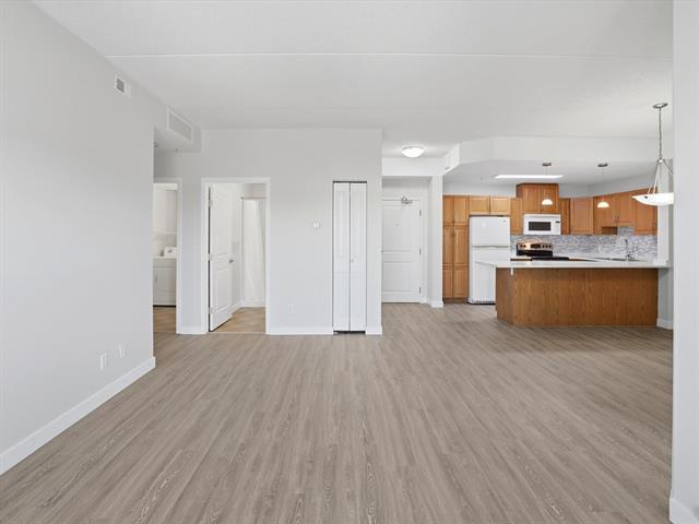 









1275


Leila

AVE, 1306,
Winnipeg,




MB
R2P 1J6

