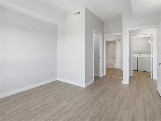 









1275


Leila

AVE, 1306,
Winnipeg,




MB
R2P 1J6

