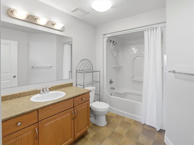 









1275


Leila

AVE, 1306,
Winnipeg,




MB
R2P 1J6

