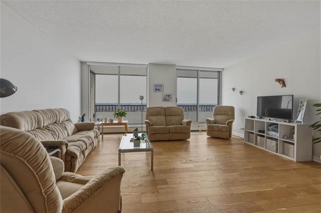 









323


Wellington

CR, 1701,
Winnipeg,




MB
R3M 0A4

