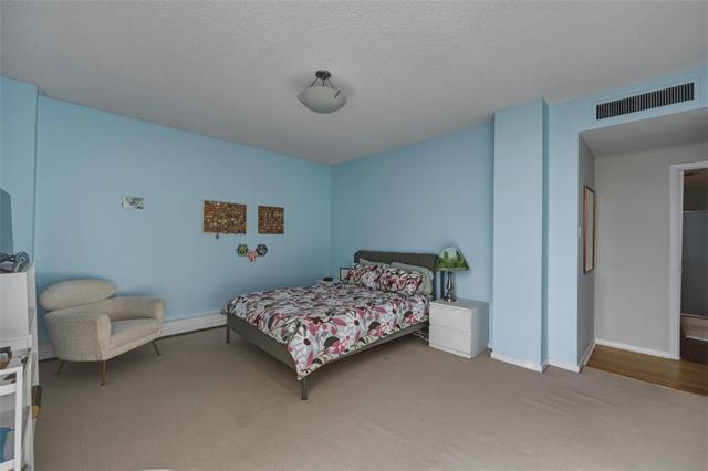 









323


Wellington

CR, 1701,
Winnipeg,




MB
R3M 0A4

