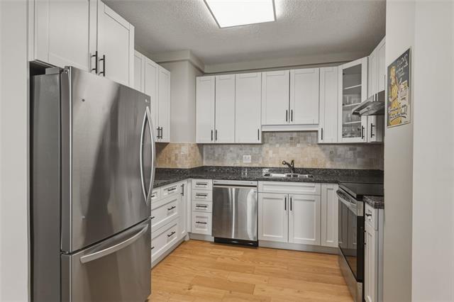 









323


Wellington

CR, 1701,
Winnipeg,




MB
R3M 0A4

