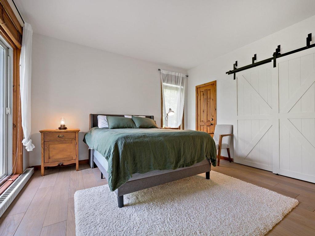 









165


Ch. de la Forêt

, 6,
Mont-Tremblant,




QC
J8E3K8

