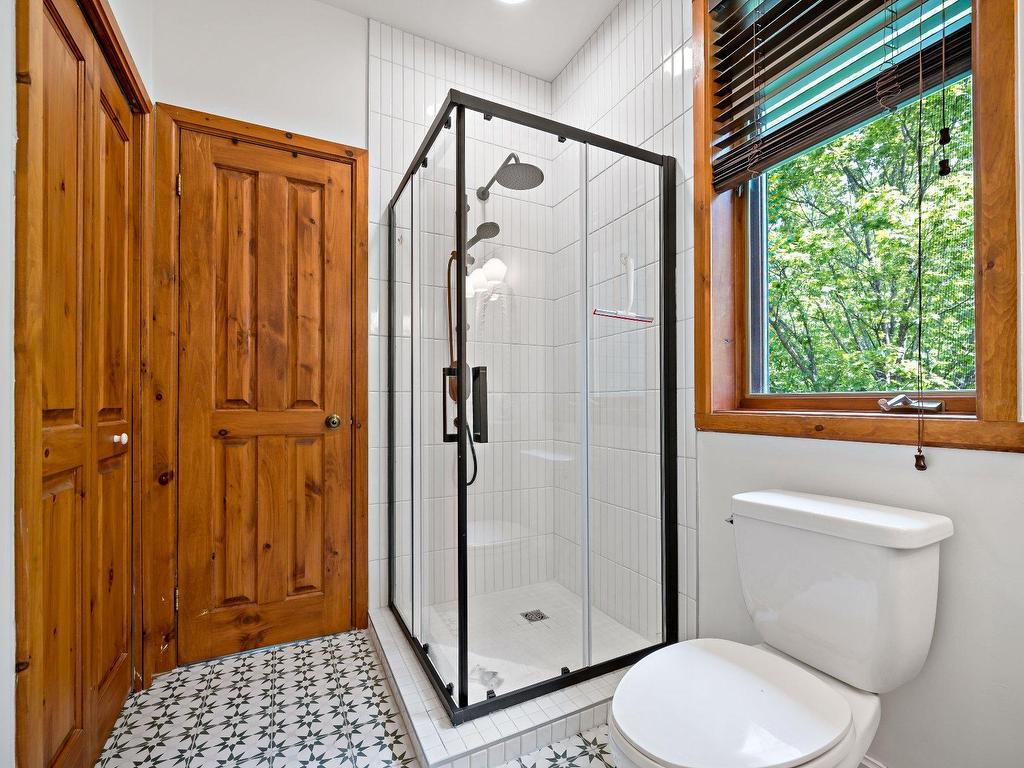 









165


Ch. de la Forêt

, 6,
Mont-Tremblant,




QC
J8E3K8

