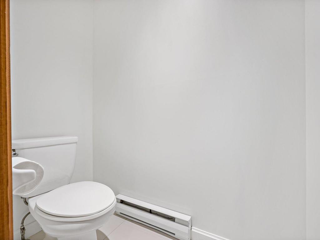 









165


Ch. de la Forêt

, 6,
Mont-Tremblant,




QC
J8E3K8

