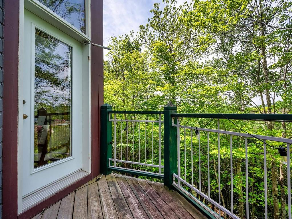 









165


Ch. de la Forêt

, 6,
Mont-Tremblant,




QC
J8E3K8

