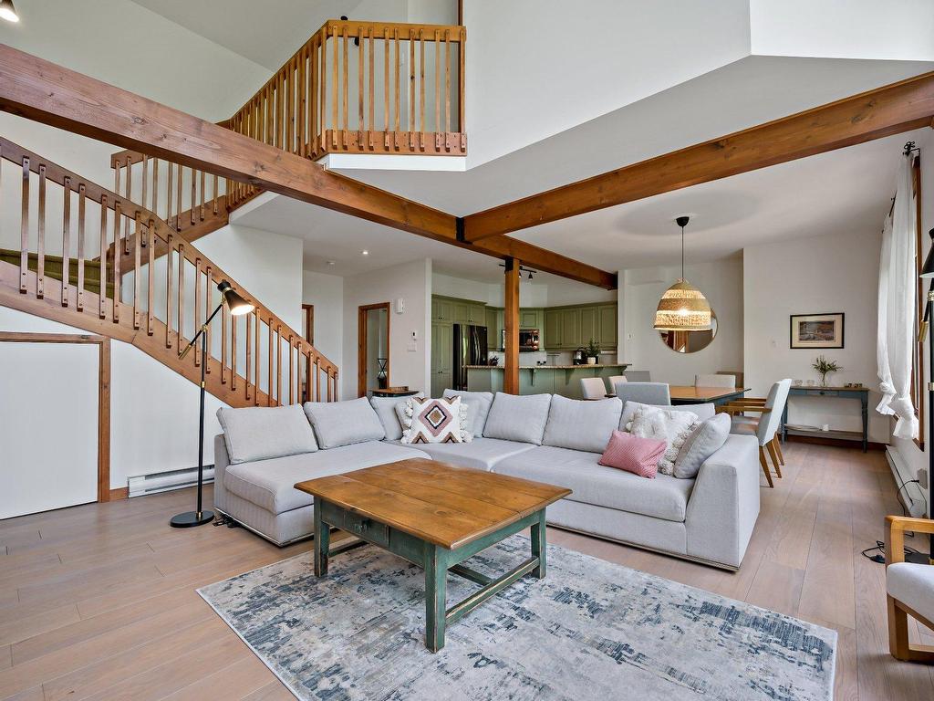 









165


Ch. de la Forêt

, 6,
Mont-Tremblant,




QC
J8E3K8

