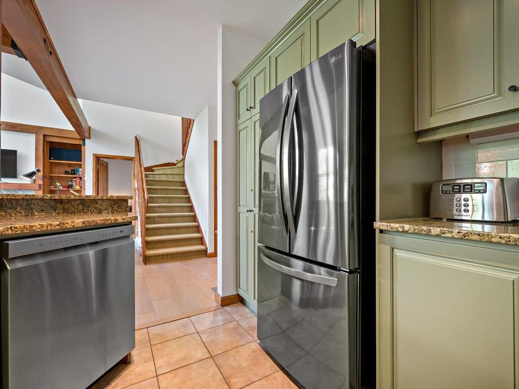 









165


Ch. de la Forêt

, 6,
Mont-Tremblant,




QC
J8E3K8

