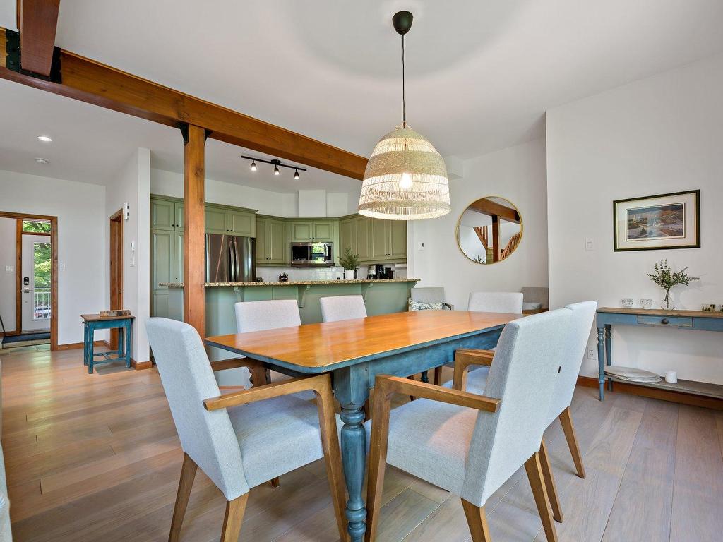 









165


Ch. de la Forêt

, 6,
Mont-Tremblant,




QC
J8E3K8

