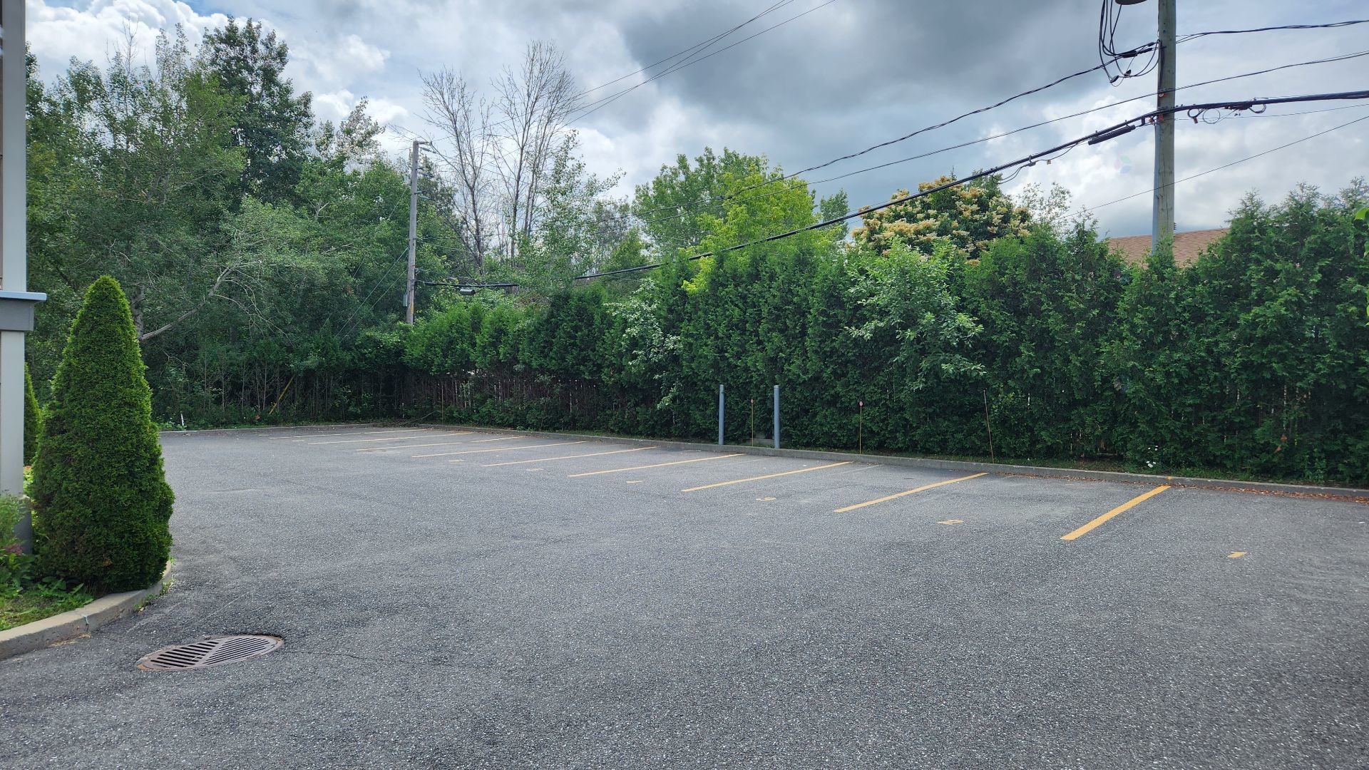 









7555


Boul. Cousineau

,
Longueuil (Saint-Hubert),




QC
J3Y0G4

