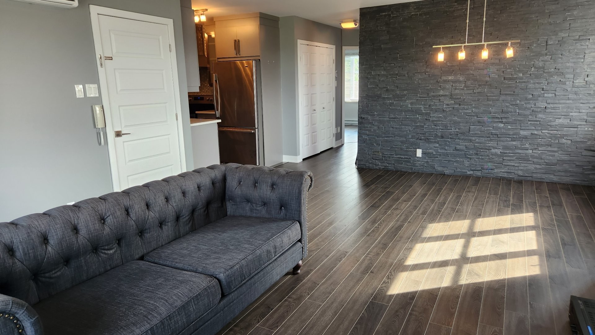 









7555


Boul. Cousineau

,
Longueuil (Saint-Hubert),




QC
J3Y0G4

