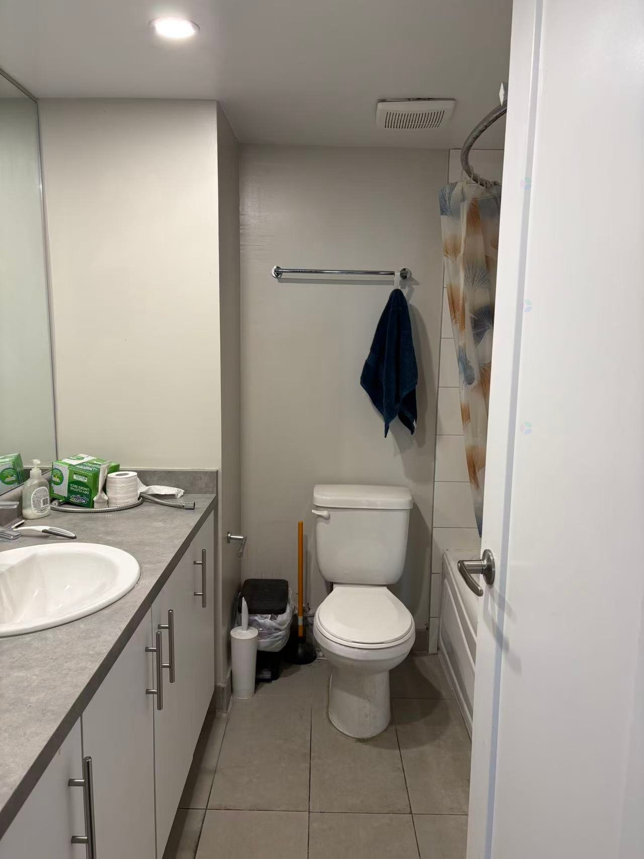 









4850


Ch. de la Côte-des-Neiges

, 1909,
Montréal (Côte-des-Neiges/Notre-Dame-de-Grâce),




QC
H3V1G4

