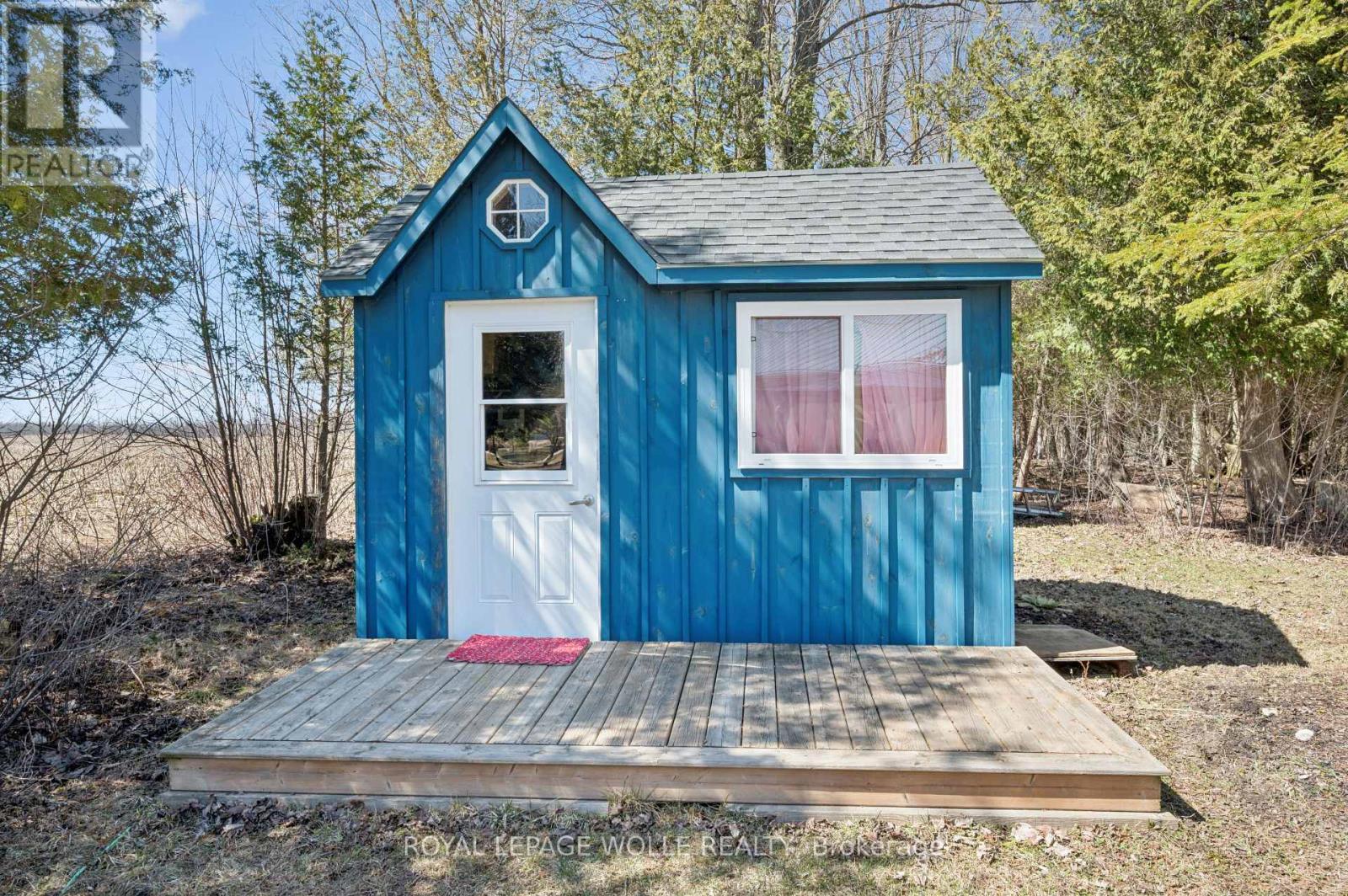 












5578 11TH LINE

,
Minto,




Ontario
N0G1Z0

