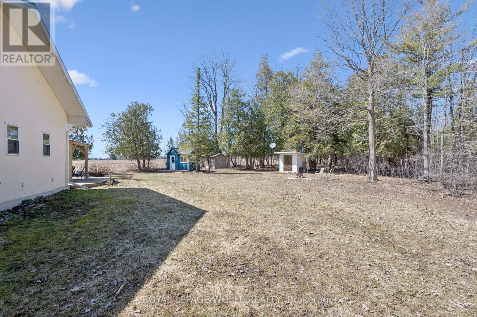 












5578 11TH LINE

,
Minto,




Ontario
N0G1Z0

