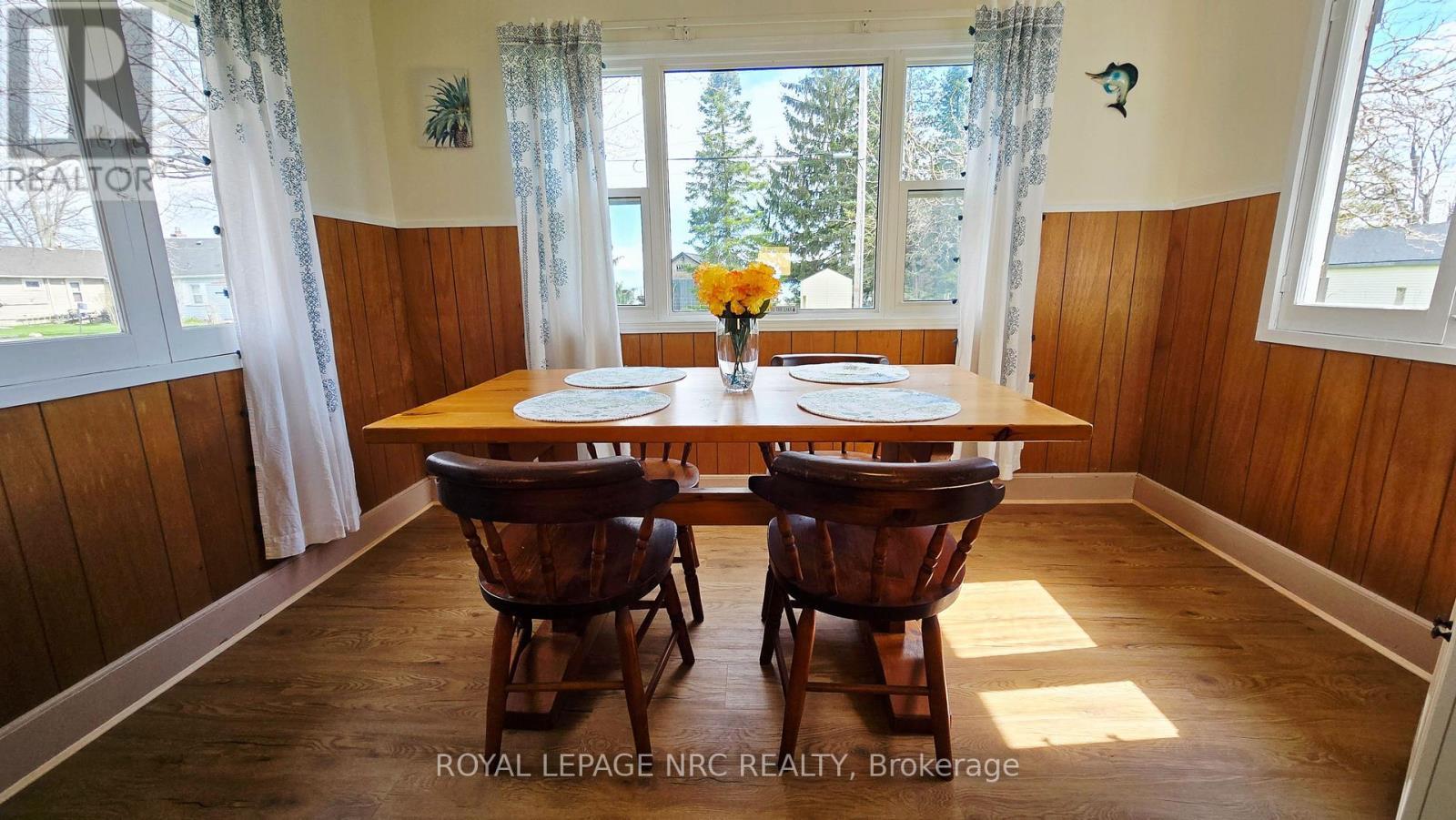 












11170 CHURCHILL AVENUE

,
Wainfleet (Lakeshore),




Ontario
L3K5V4

