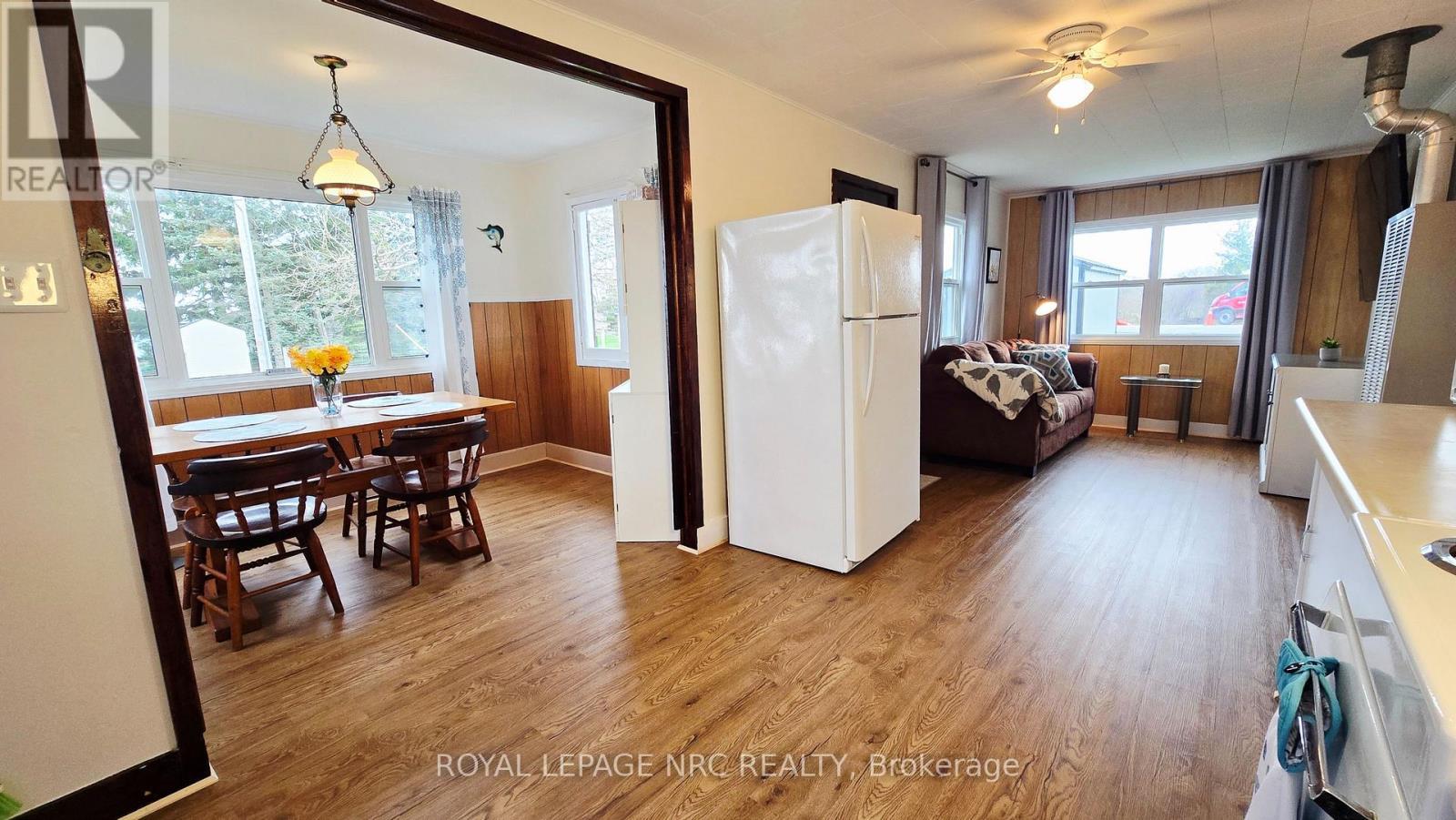 












11170 CHURCHILL AVENUE

,
Wainfleet (Lakeshore),




Ontario
L3K5V4

