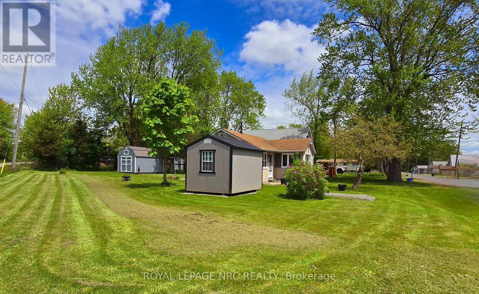 












11170 CHURCHILL AVENUE

,
Wainfleet (Lakeshore),




Ontario
L3K5V4

