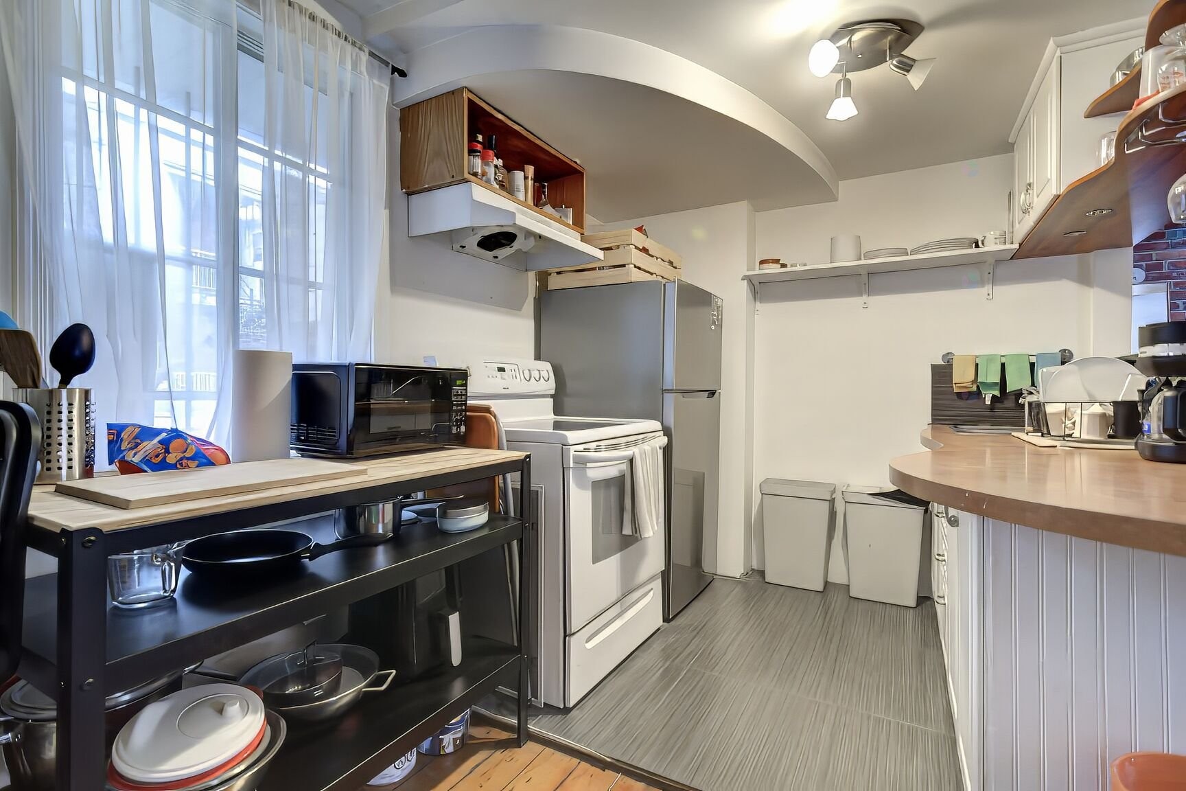 









1192

 - 1198


Rue Dalcourt

,
Montréal (Ville-Marie),




QC
H2L2W6

