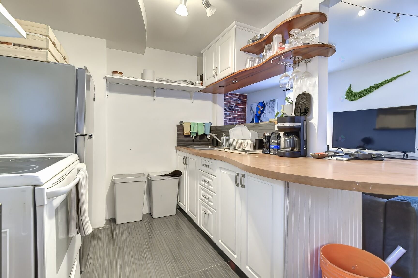 









1192

 - 1198


Rue Dalcourt

,
Montréal (Ville-Marie),




QC
H2L2W6

