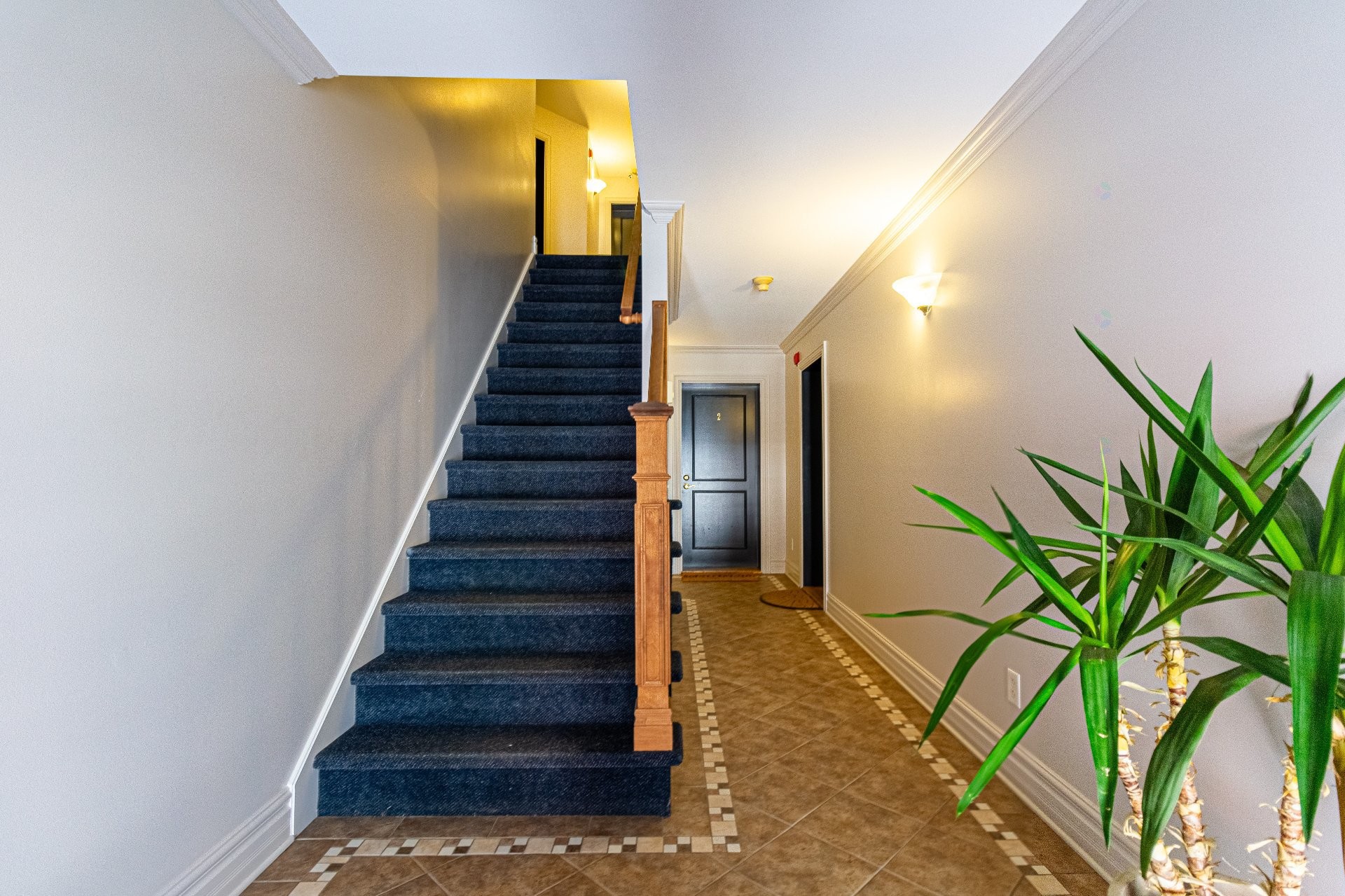 









7475


Rue Lautrec

, 4,
Brossard,




QC
J4Y3H7

