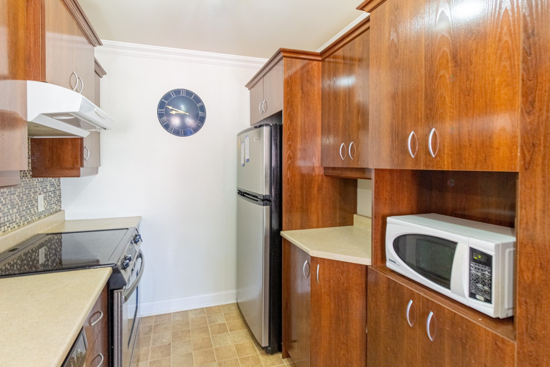 









7475


Rue Lautrec

, 4,
Brossard,




QC
J4Y3H7

