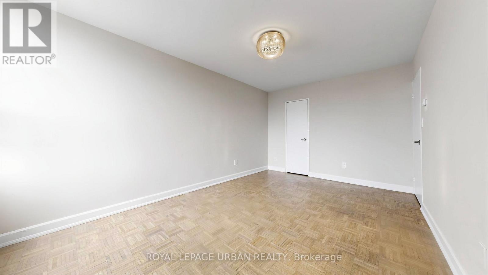 












602 - 60 PAVANE LINKWAY

,
Toronto,




Ontario
M3C1A1

