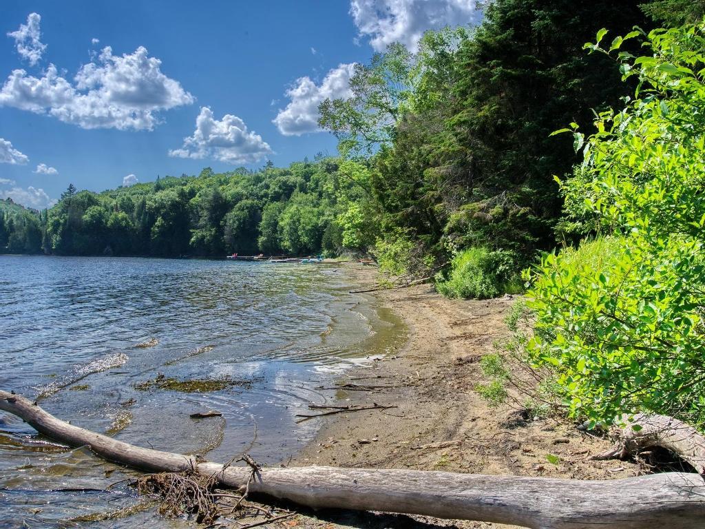 












Ch. du Lac-de-la-Carpe

,
Lac-des-Plages,







QC
J0T1K0

