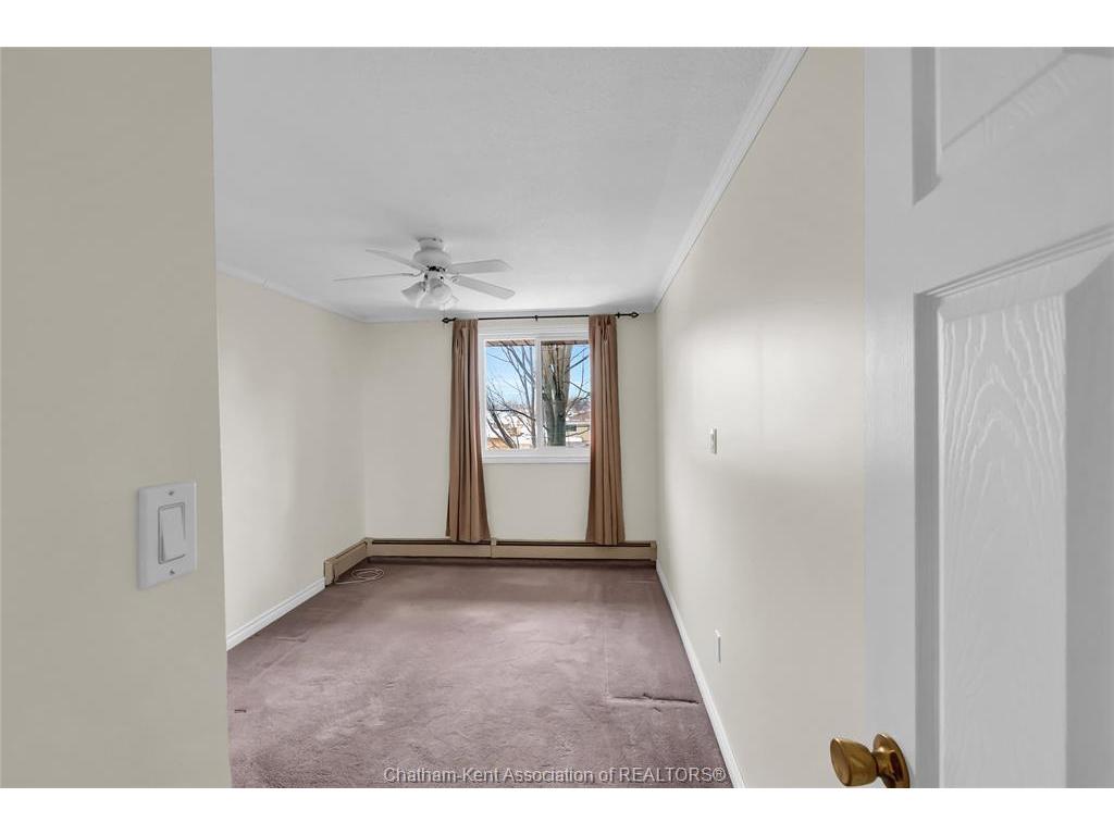 









975


Grand

Avenue West, 304,
Chatham,




ON
N7L 4Z6

