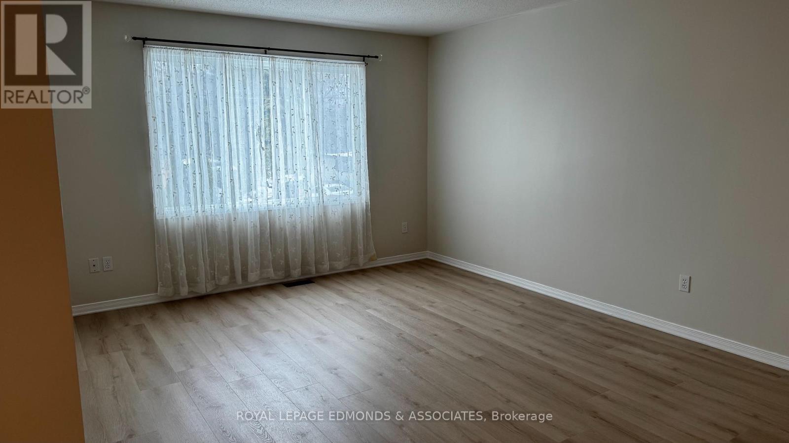 












441 MACKAY STREET

,
Pembroke,




Ontario
K8A1E3

