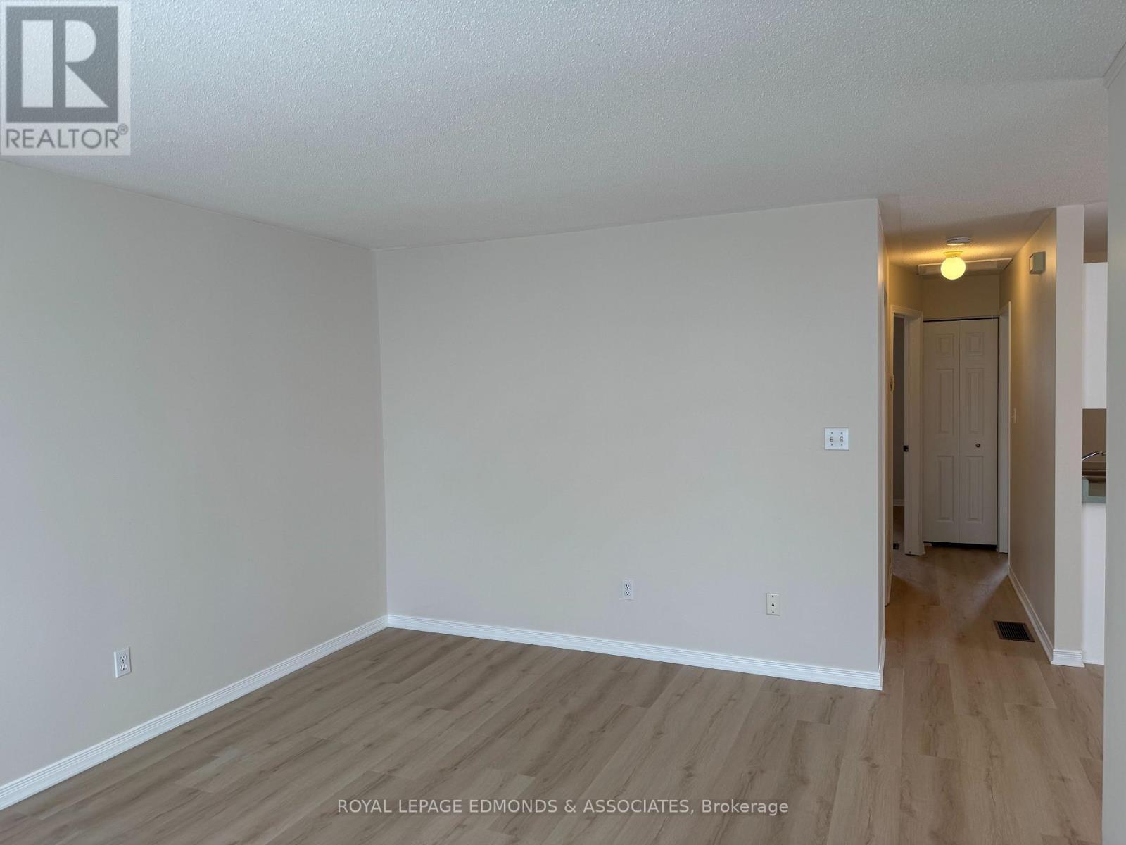












441 MACKAY STREET

,
Pembroke,




Ontario
K8A1E3

