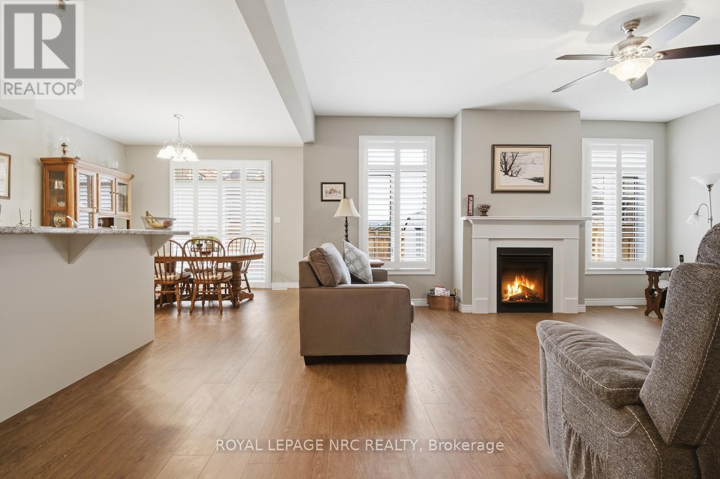 












633 WINSTON ROAD

,
Grimsby (Grimsby Beach),




Ontario
L3M0H4

