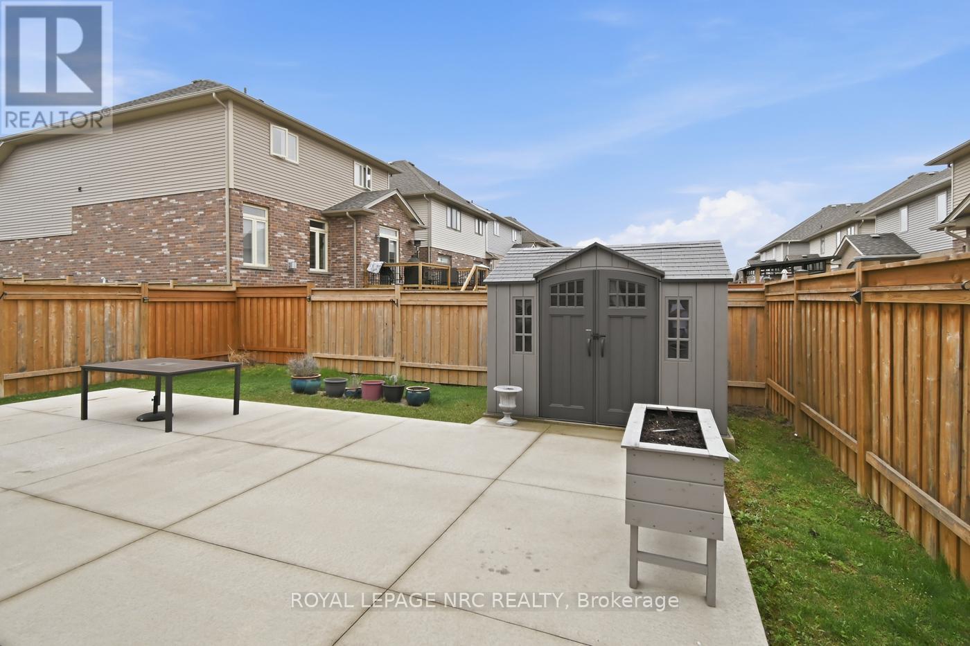 












633 WINSTON ROAD

,
Grimsby (Grimsby Beach),




Ontario
L3M0H4

