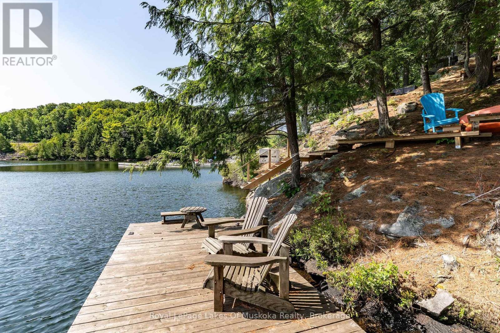












1 - 1060 SKELETON LAKE 3 ROAD

,
Muskoka Lakes (Watt),




Ontario
P0B1M0

