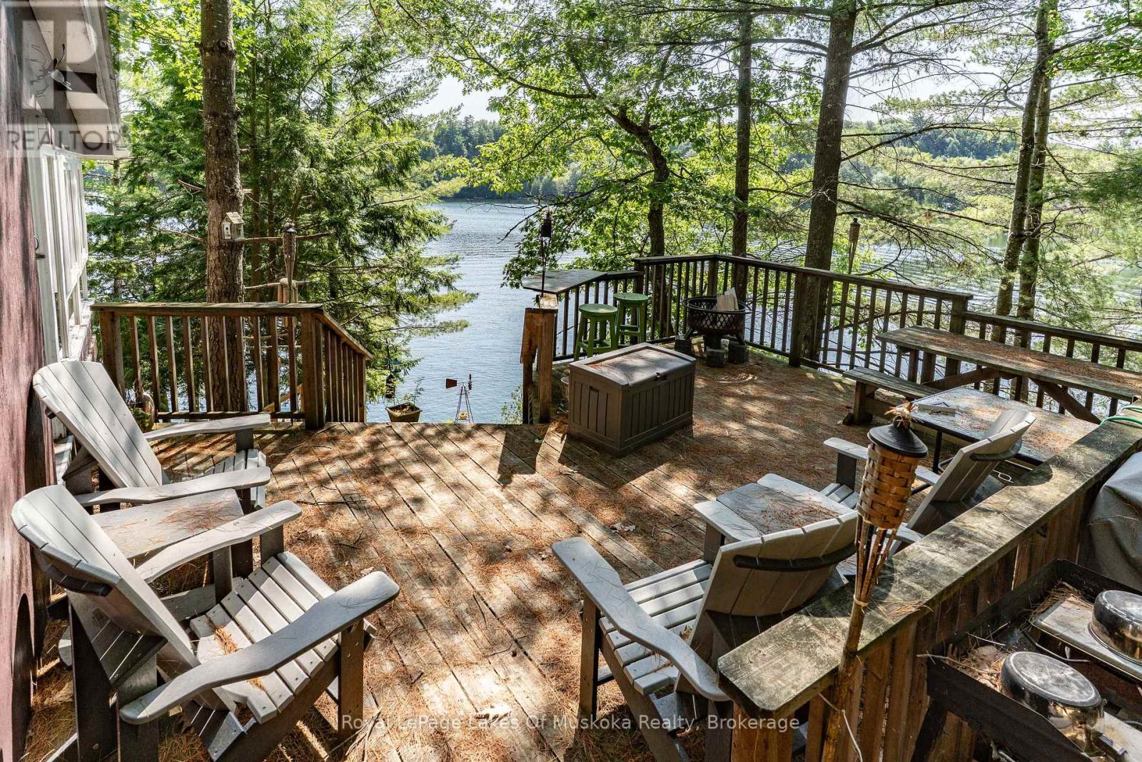 












1 - 1060 SKELETON LAKE 3 ROAD

,
Muskoka Lakes (Watt),




Ontario
P0B1M0

