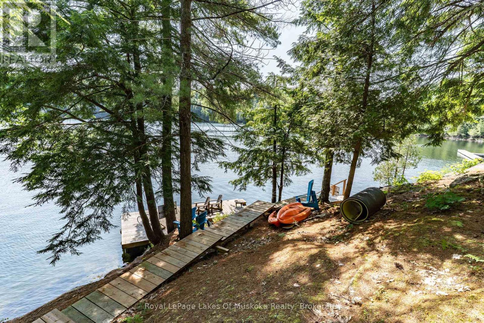 












1 - 1060 SKELETON LAKE 3 ROAD

,
Muskoka Lakes (Watt),




Ontario
P0B1M0

