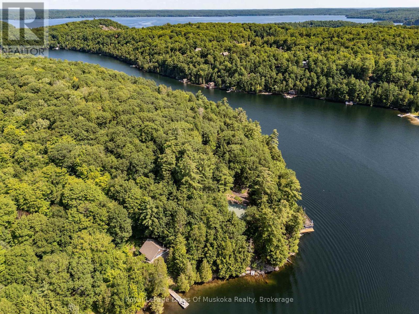 












1 - 1060 SKELETON LAKE 3 ROAD

,
Muskoka Lakes (Watt),




Ontario
P0B1M0

