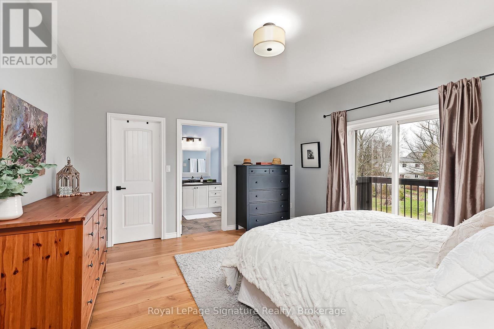 












7 GRACE AVENUE

,
Meaford,




Ontario
N4L1E7

