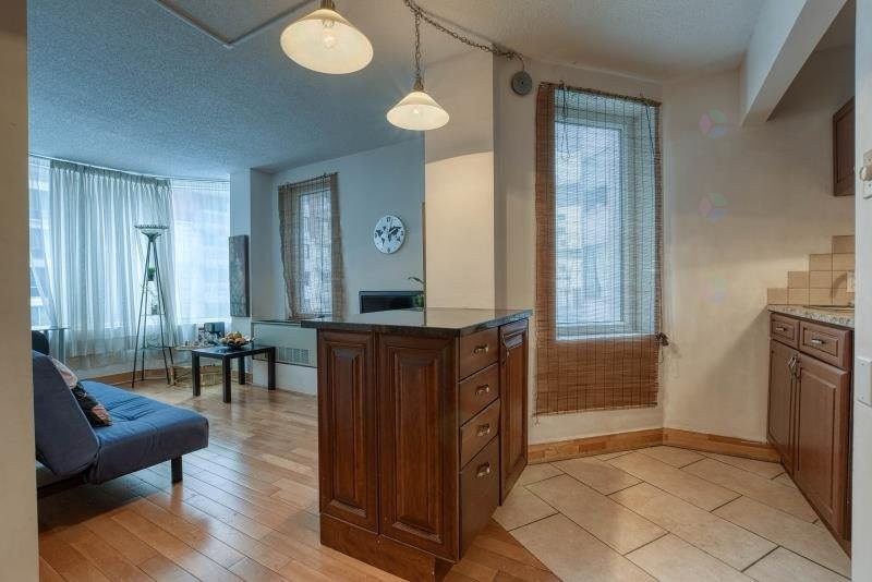 









1055


Rue St-Mathieu

, 241,
Montréal (Ville-Marie),




QC
H3H2S3

